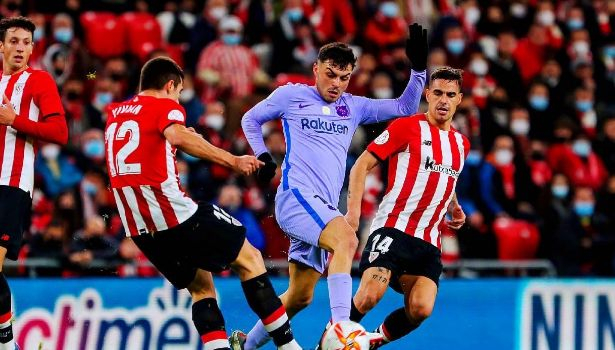 包含今晨拜仁慕尼黑备战国王杯，战术微调细节曝光，目标明确，资深球员宣示担当的词条